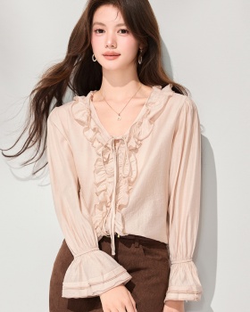 V-neck frenum tops wood ear temperament shirt for women