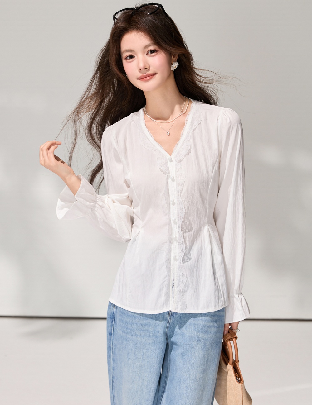 White spring lace shirt splice France style tops