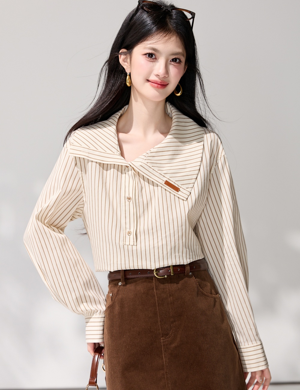 Niche spring lapel irregular shirt