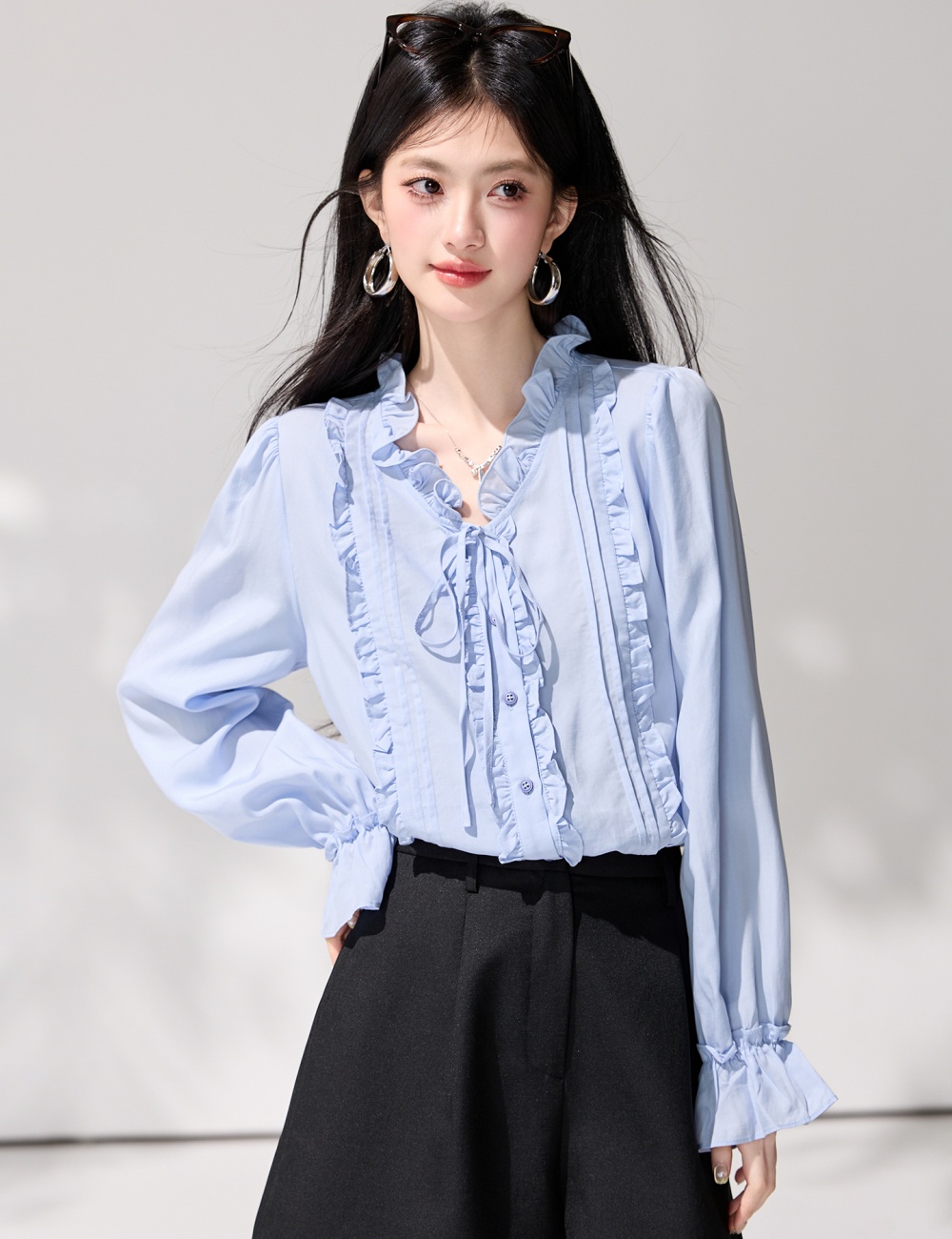 Trumpet sleeves frenum tops wood ear spring shirt