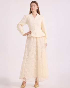 Simple multicolor skirt frenum sequins tops a set