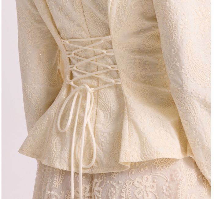 Simple multicolor skirt frenum sequins tops a set