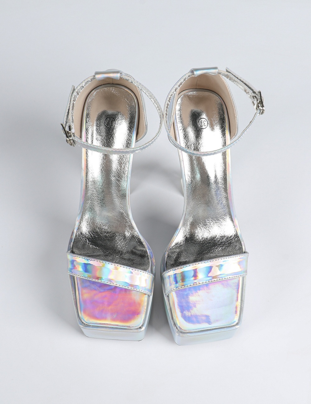 High-heeled thick crust platform stage hasp sandals