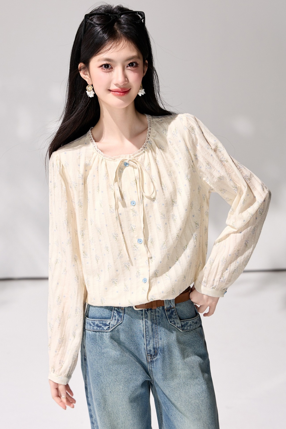 Floral France style small shirt commuting shirt