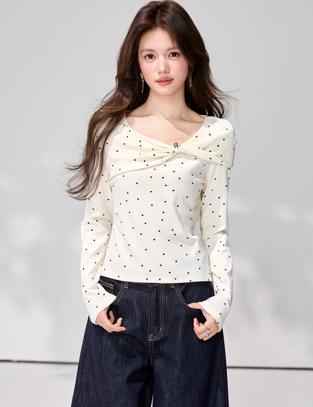 Long sleeve spring commuting tops apricot polka dot T-shirt