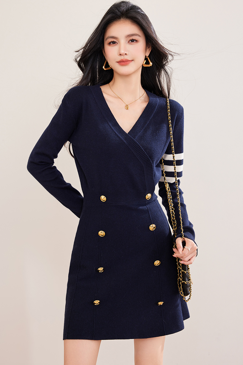 V-neck slim knitted college style France style dress