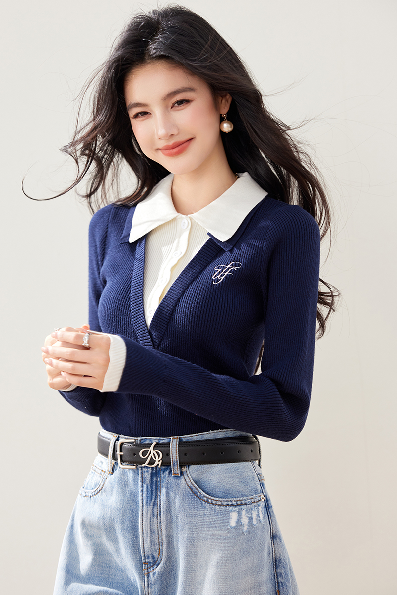 Pseudo-two slim sweater V-neck bottoming shirt for women