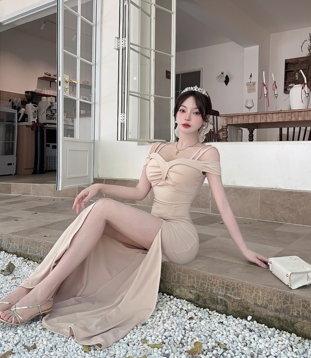 Slim pinched waist sexy enticement package hip pure dress