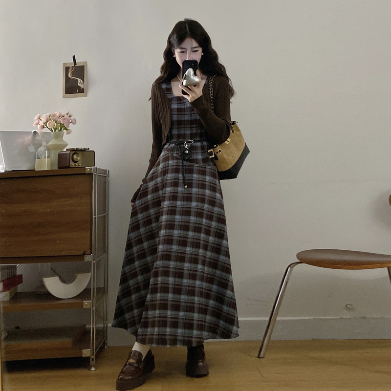 Retro plaid Cover belly dress 2pcs set for women