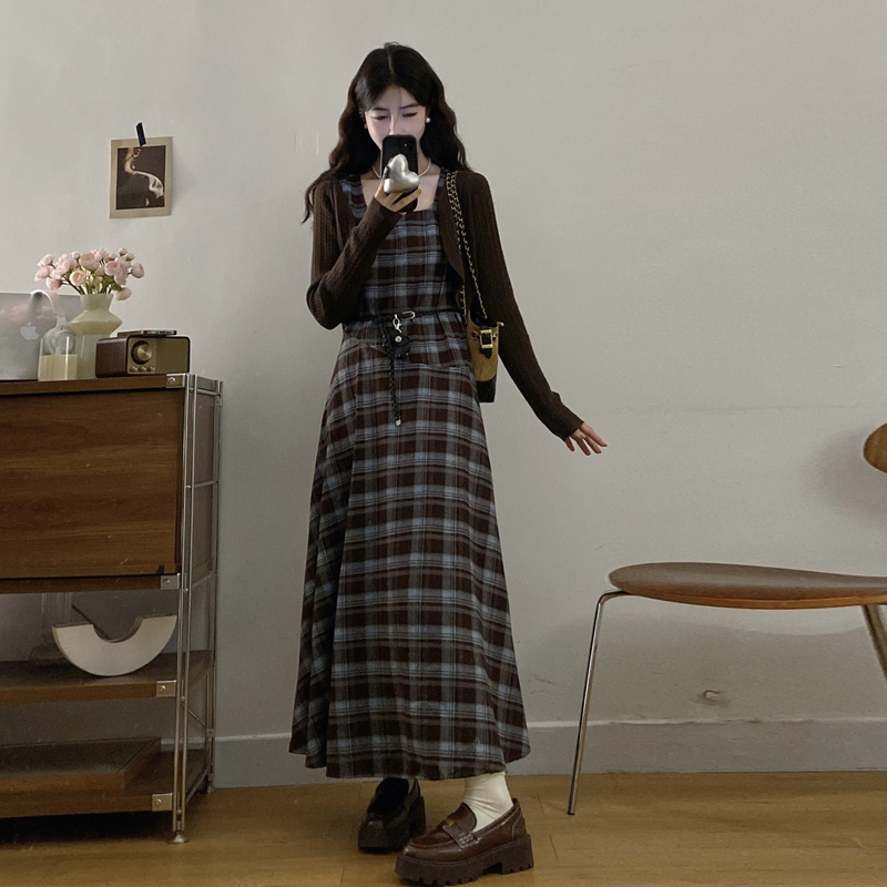 Retro plaid Cover belly dress 2pcs set for women