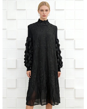 Embroidery loose European style fold dress for women