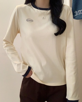 Autumn embroidery bottoming shirt apricot tops