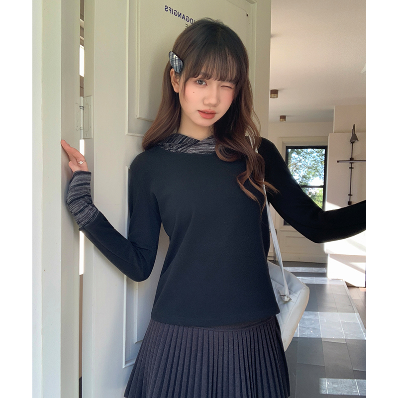 Pseudo-two bottoming shirt T-shirt for women