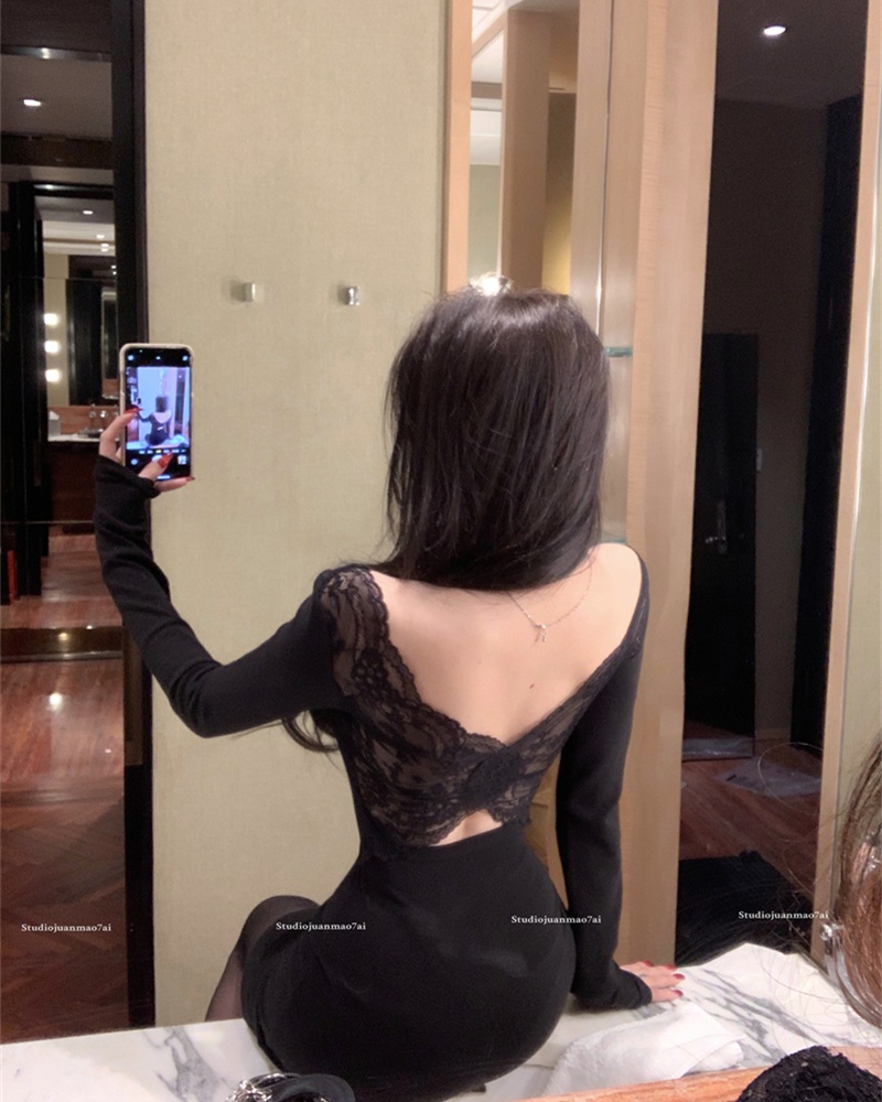 Halter slim black lace V-neck sexy splice dress