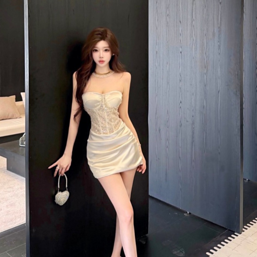 Short wrapped chest ladies package hip dress