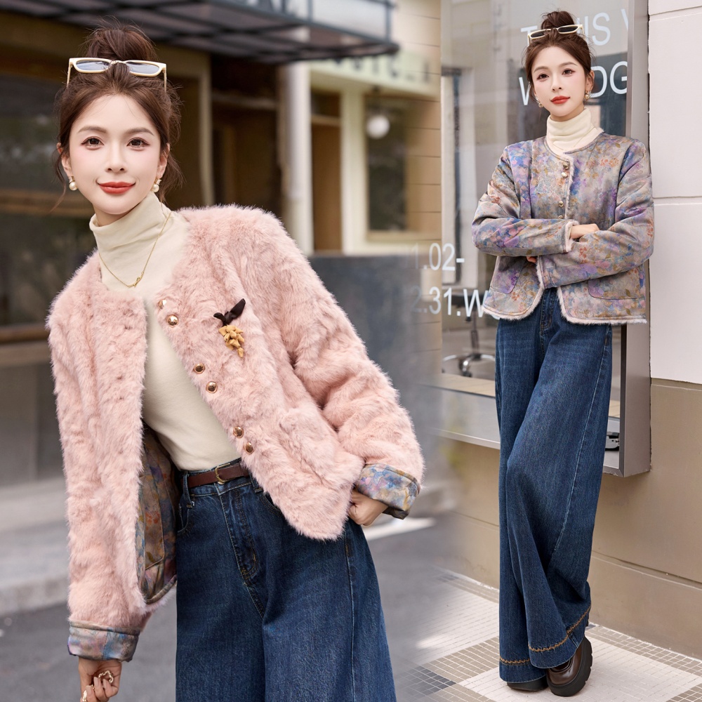 Winter wear tops with corsage Chinese style fur coat