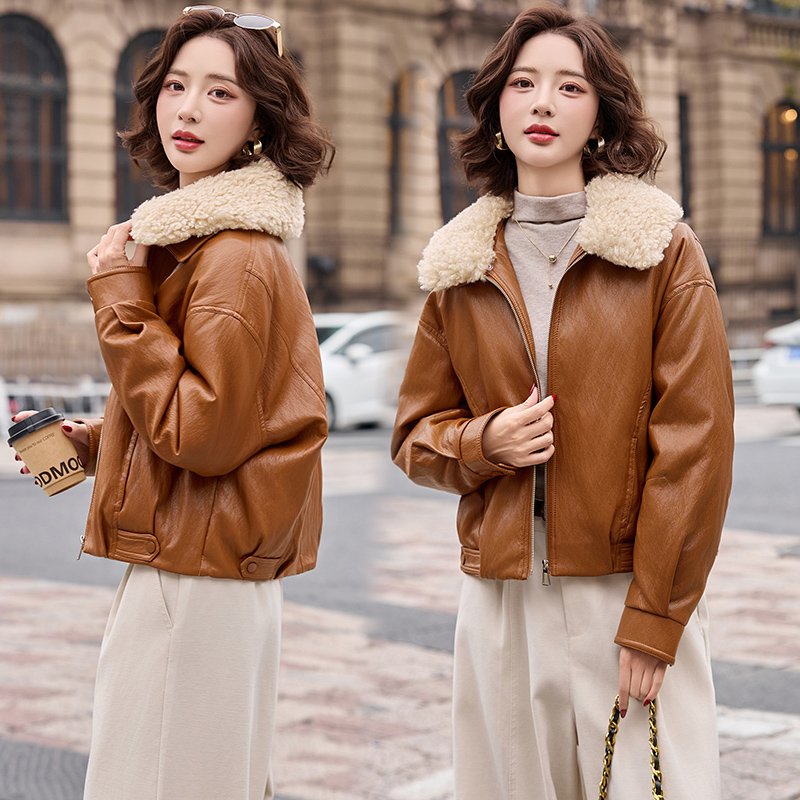 Plus velvet simple leather coat fashion winter coat