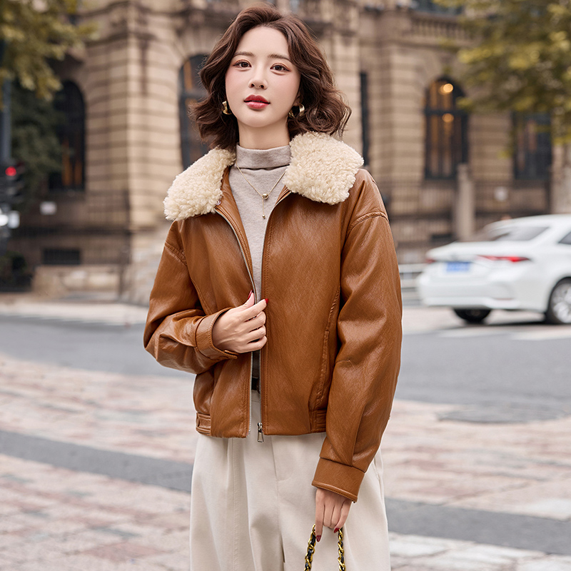 Plus velvet simple leather coat fashion winter coat