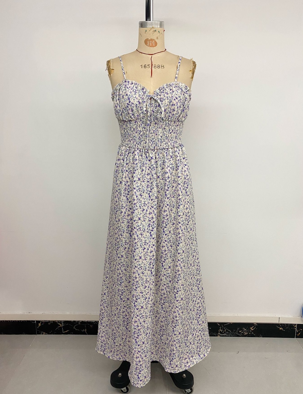 Summer vacation floral strap dress pinched waist sweet dress