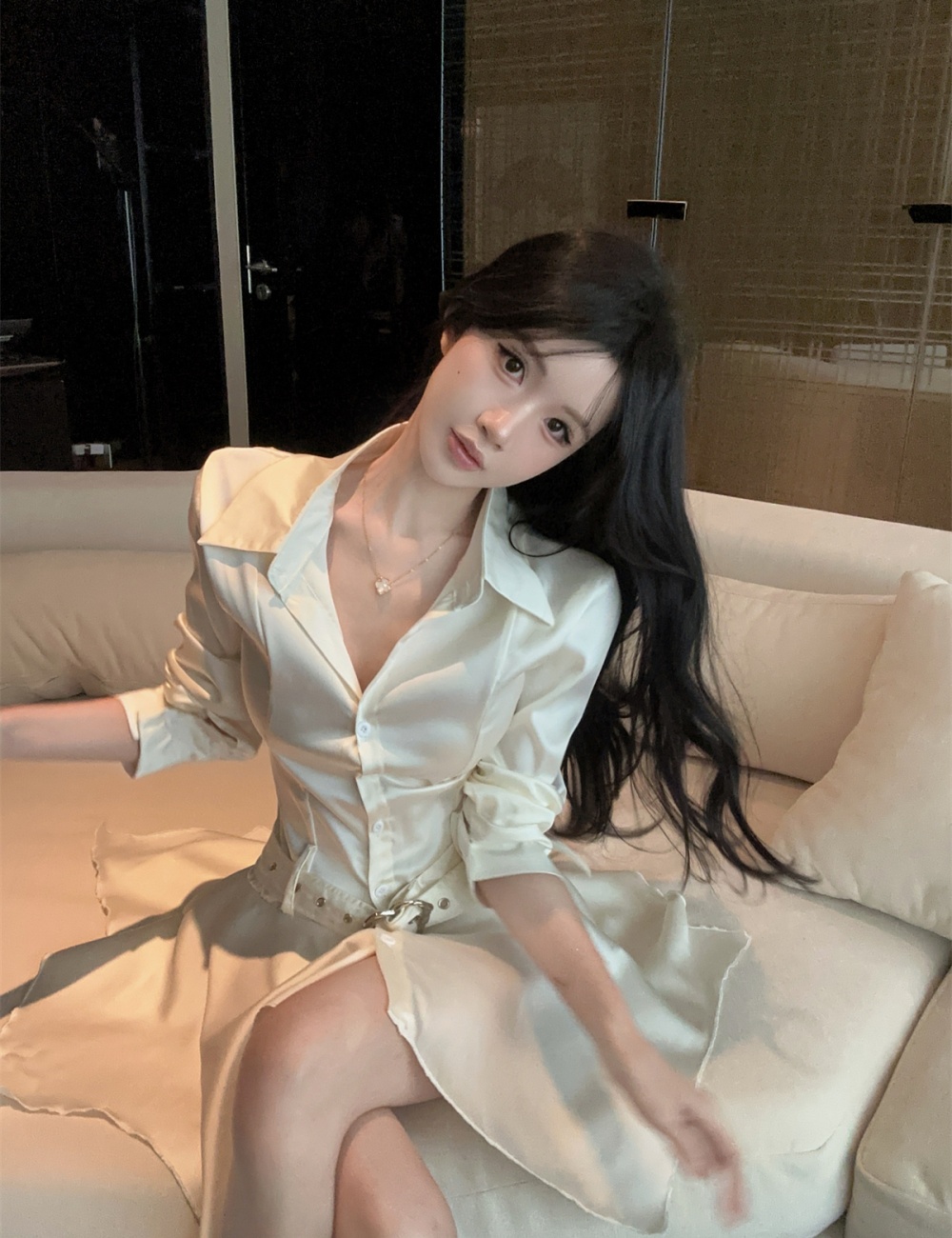 Glossy France style dress enticement pinched waist shirt