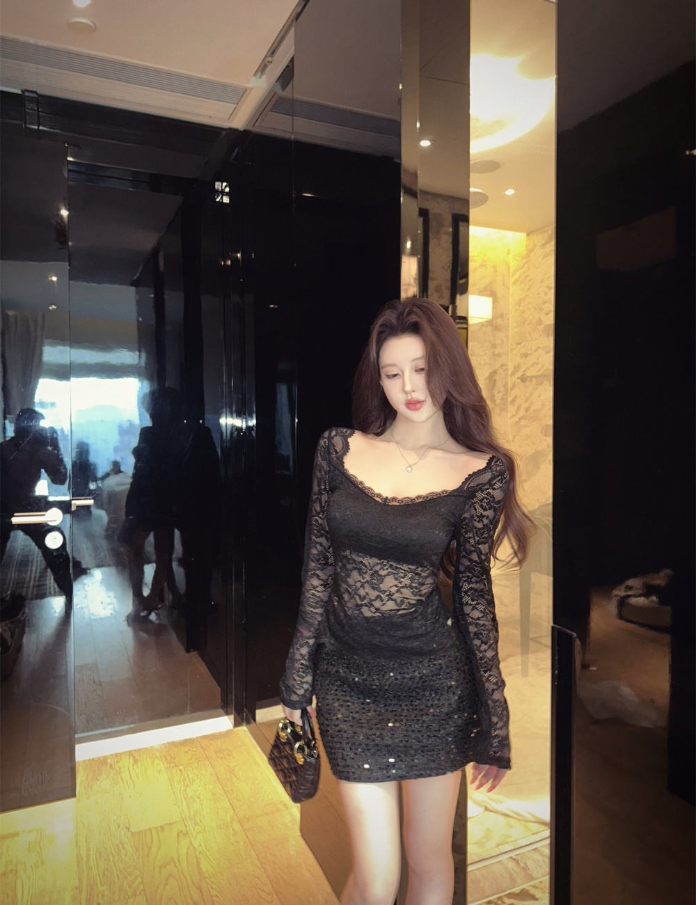 Lace V-neck short skirt sequins tops 2pcs set for women