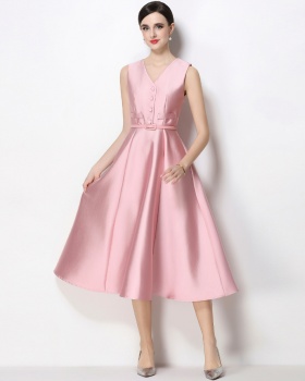 V-neck pinched waist sleeveless long elegant dress for women