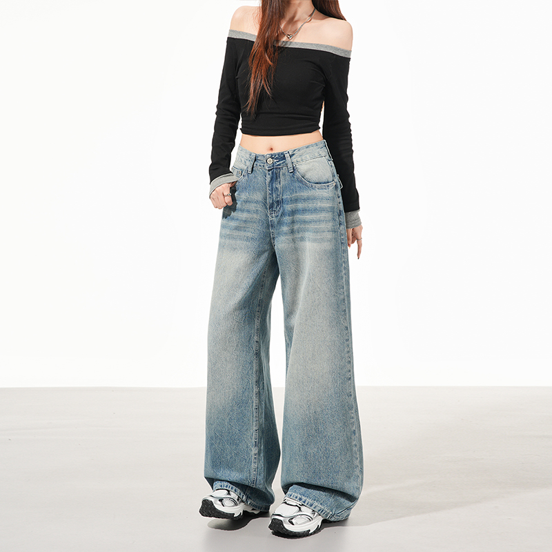 Wide leg straight light color jeans for women