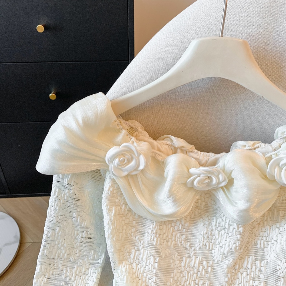 Stereoscopic flowers tops slim bottoming shirt for women