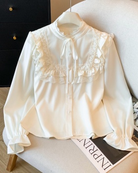 Half high collar court style unique lace frenum shirt