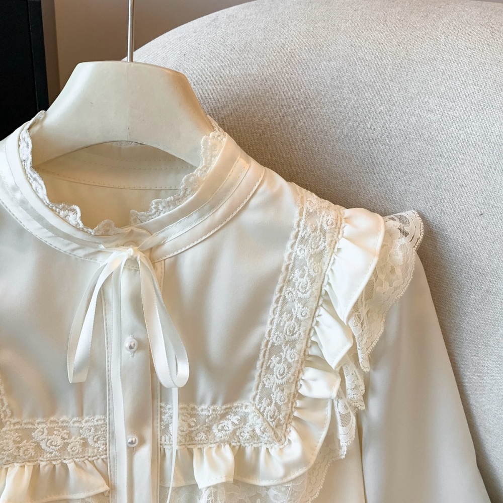 Half high collar court style unique lace frenum shirt