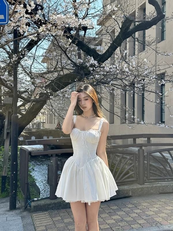 Pinched waist dress sweet style T-back for women