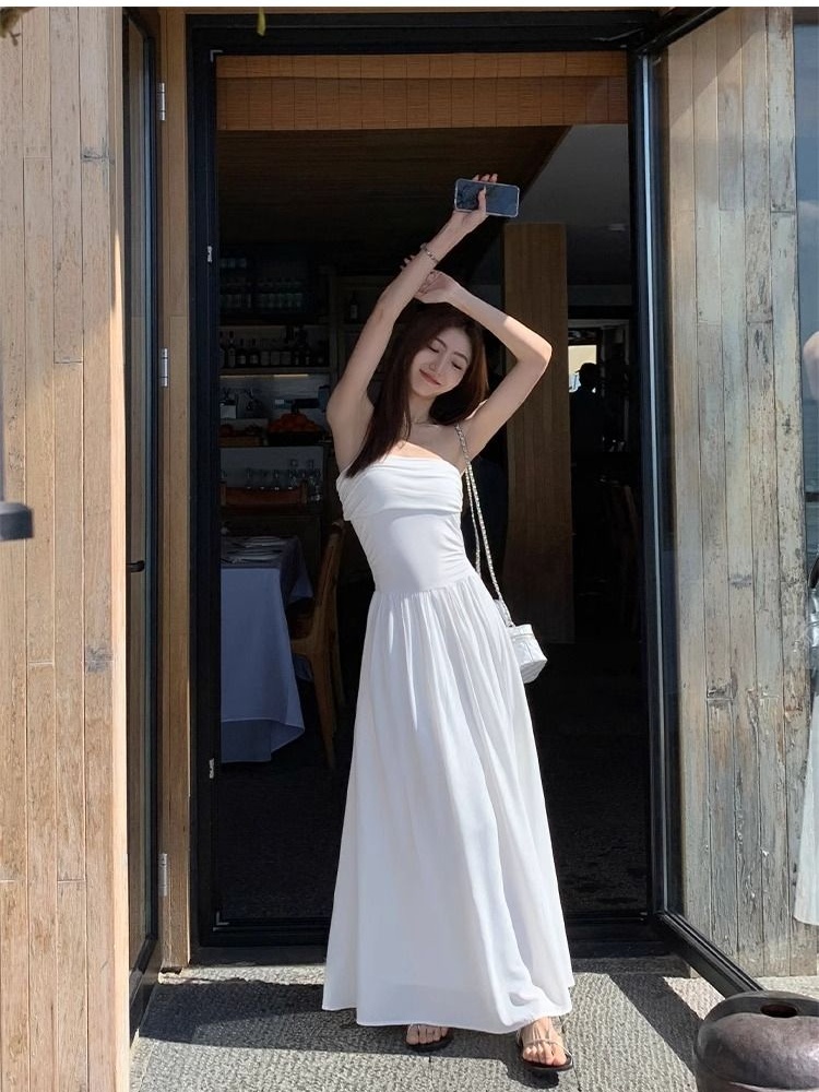 Strapless black dress wrapped chest long dress