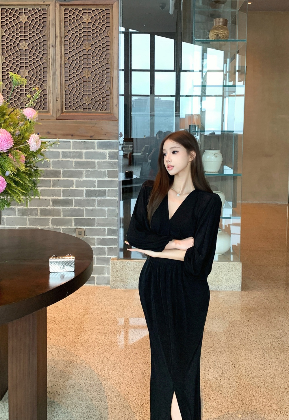 Split gauze high elastic V-neck spring dress