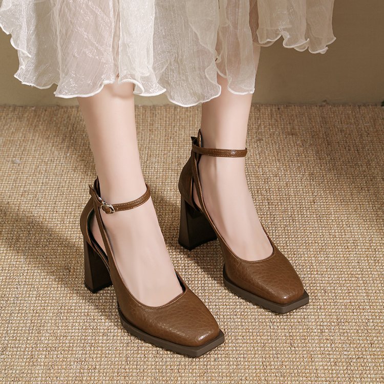 Square head France style high-heeled shoes thick shoes