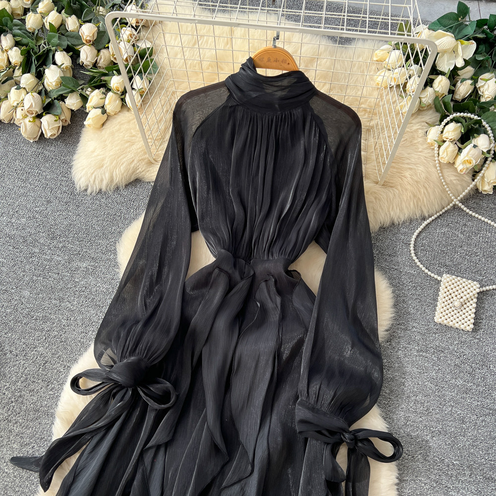 Romantic style long dress V-neck dress for women