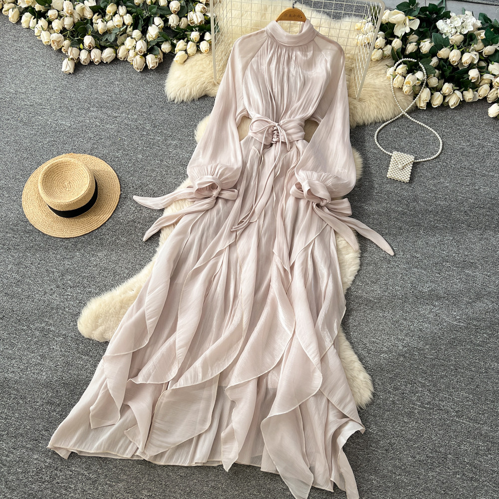 Romantic style long dress V-neck dress for women