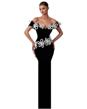 Fashion V-neck dress slim flowers decoration formal dress