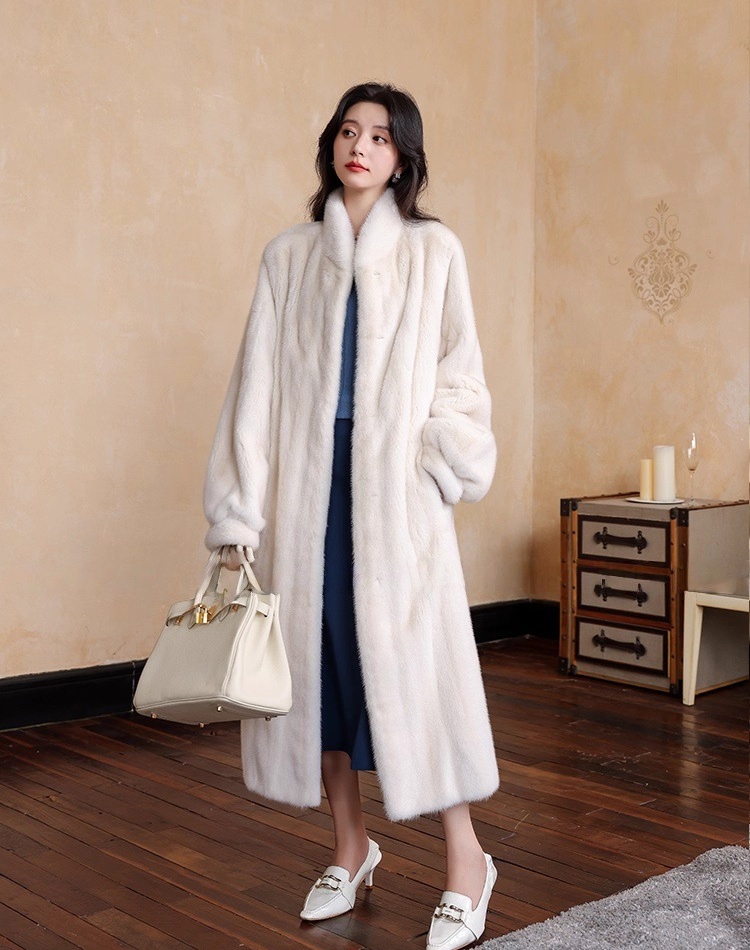 Mink hair fashion coat slim cstand collar fur coat for women