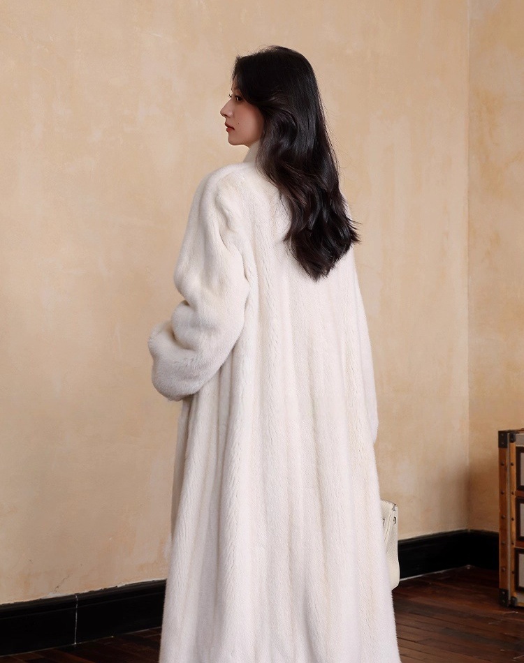 Mink hair fashion coat slim cstand collar fur coat for women