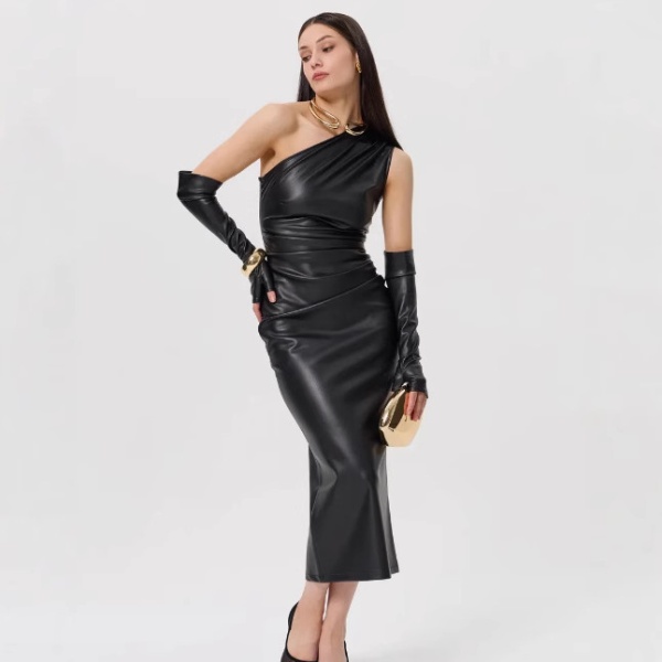 Sexy wrapped chest tight fold leather split dress for women