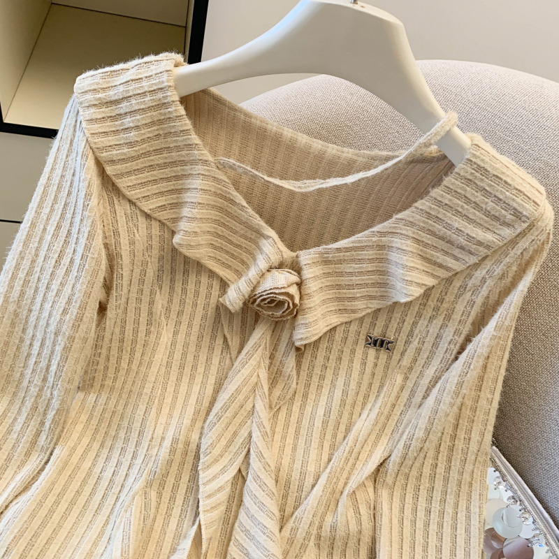 Spring trumpet sleeves lace V-neck shirts for women