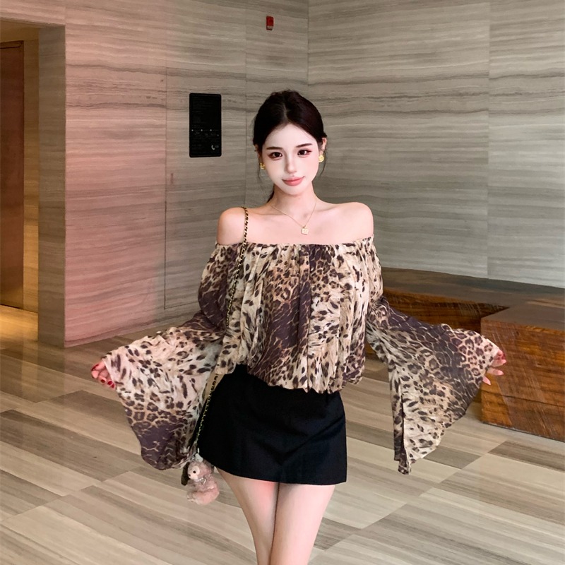 Sexy long sleeve sloping shoulder shirt strapless leopard tops
