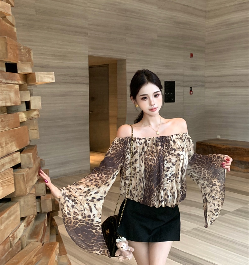 Sexy long sleeve sloping shoulder shirt strapless leopard tops