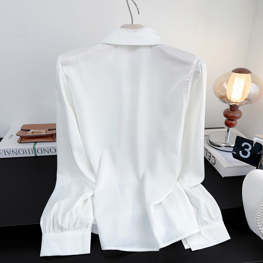 Spring and autumn loose shirt pearl buckle tops for women