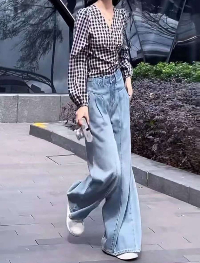Light-blue straight long pants loose jeans for women