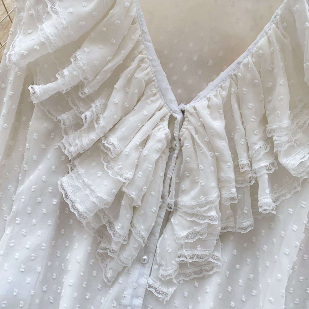 Commuting slim wood ear tops V-neck France style shirt for women