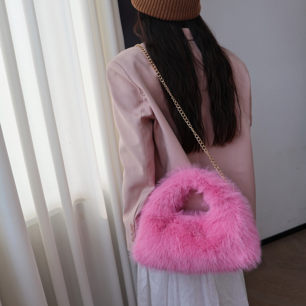 Autumn and winter handbag plush clutch