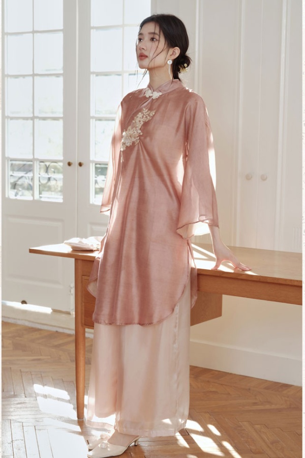 Chinese style retro tops embroidery casual pants a set