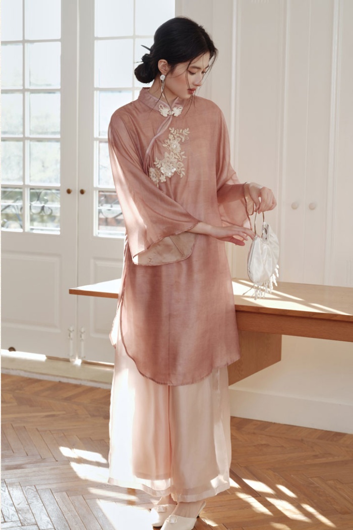 Chinese style retro tops embroidery casual pants a set