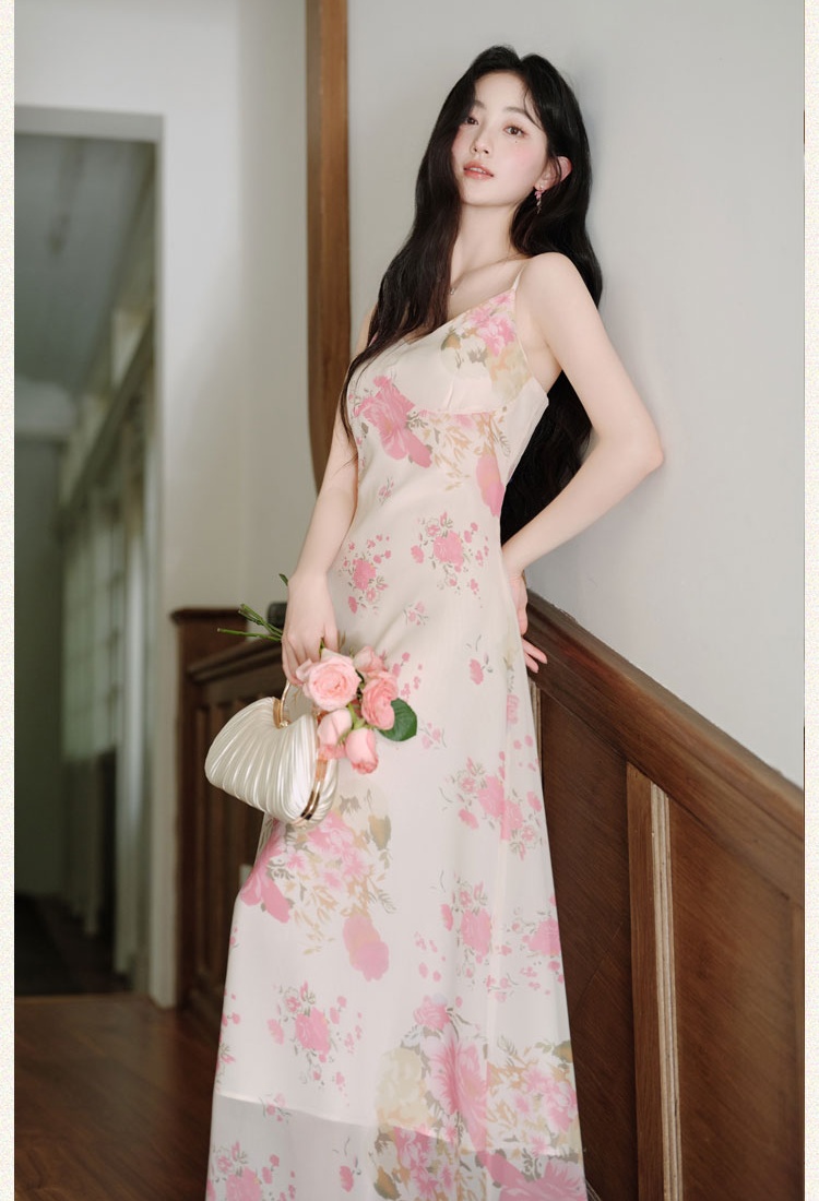 V-neck pink floral spring and summer sling dress